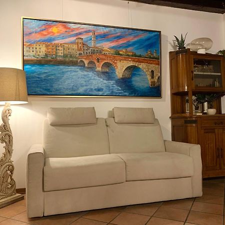 Appartement Casa Al Teatro à Vérone Extérieur photo